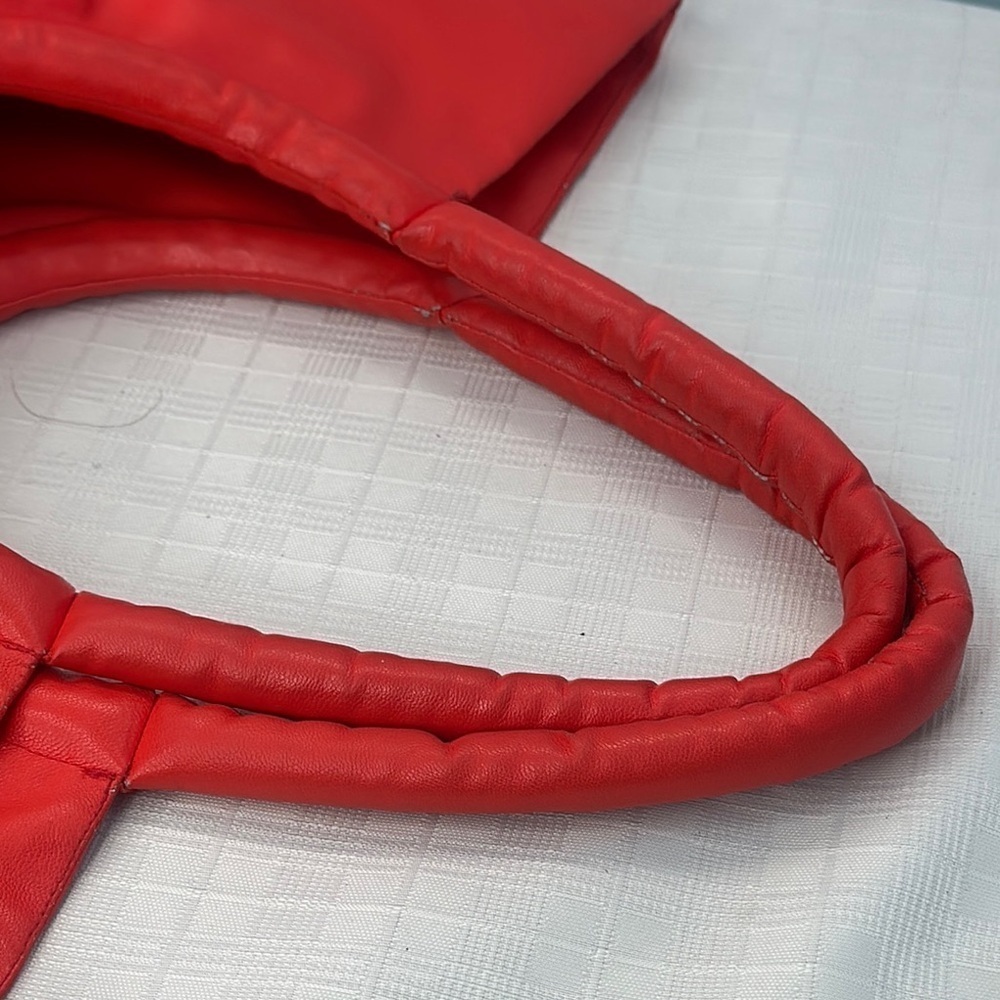 FREED 24 HOUR TOTE in - TART - Picture 9 of 11